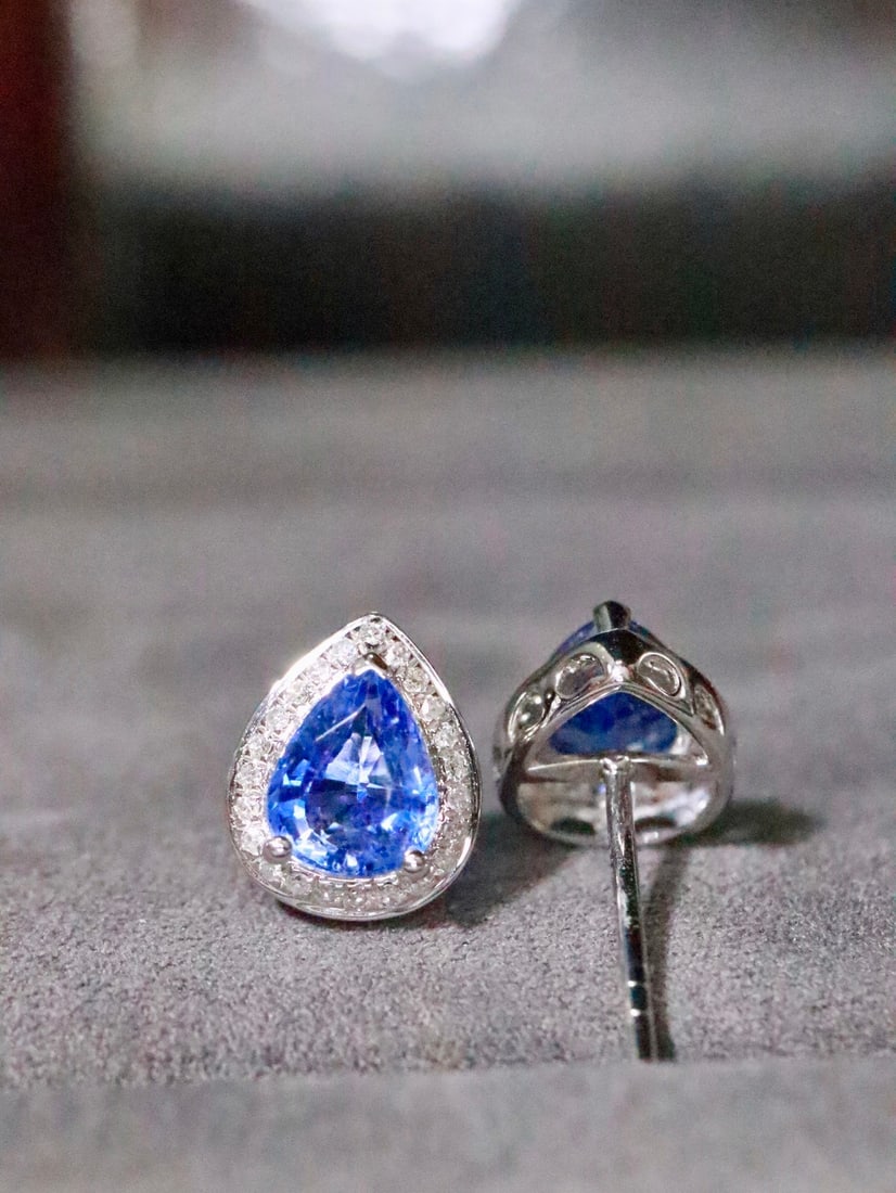 Platinum Natural Sapphire Earrings - 2