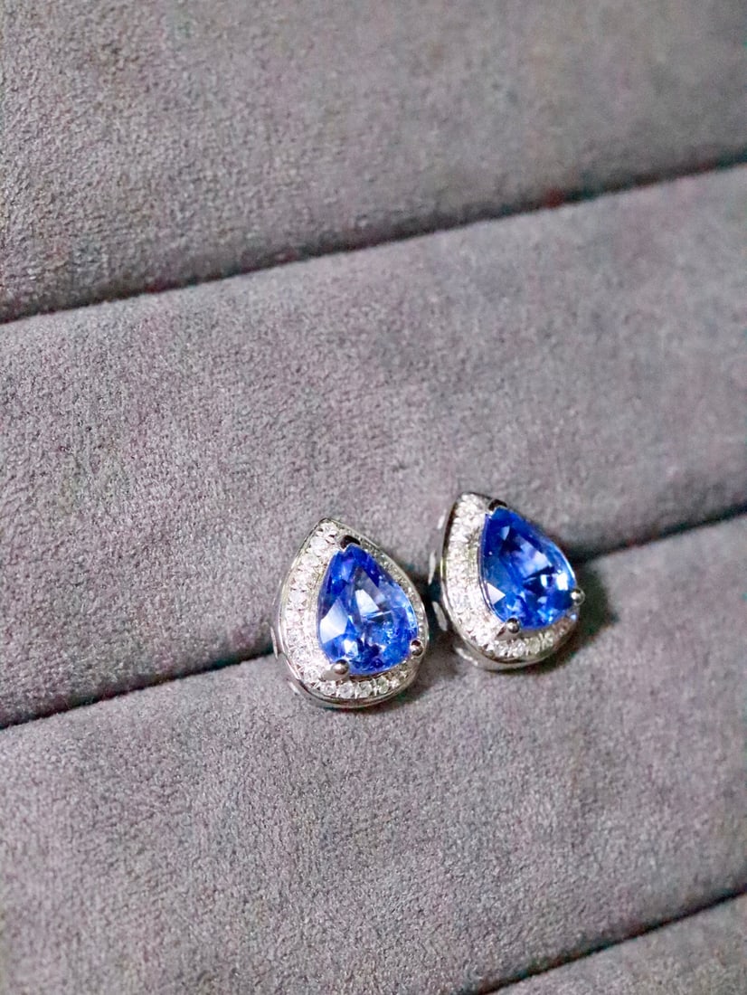 Platinum Natural Sapphire Earrings - 3