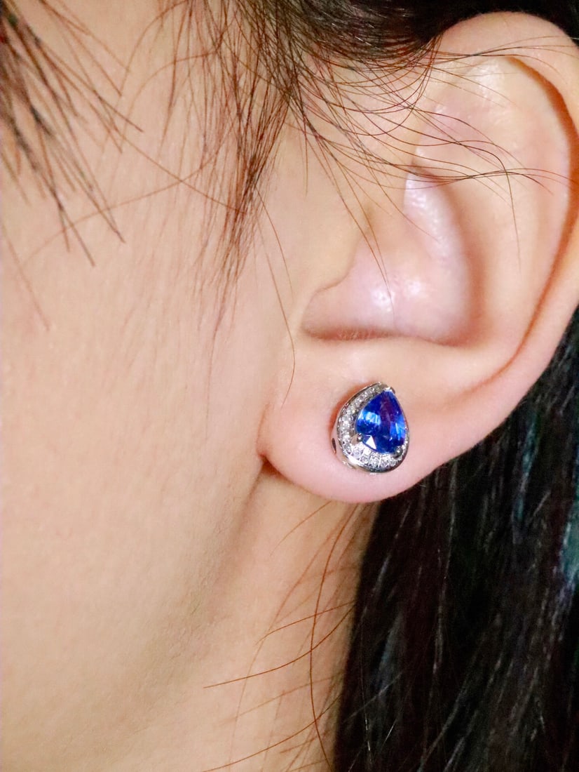 Platinum Natural Sapphire Earrings - 5