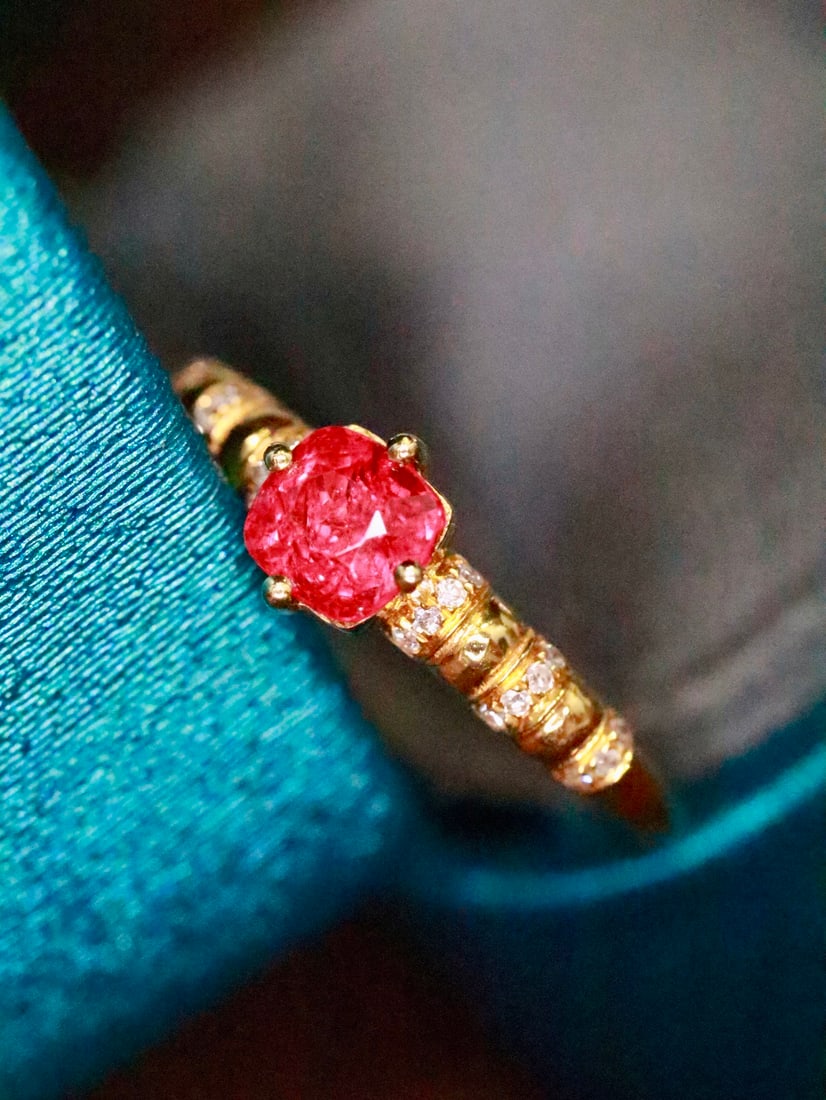18K Gold Spinel Ring - 4