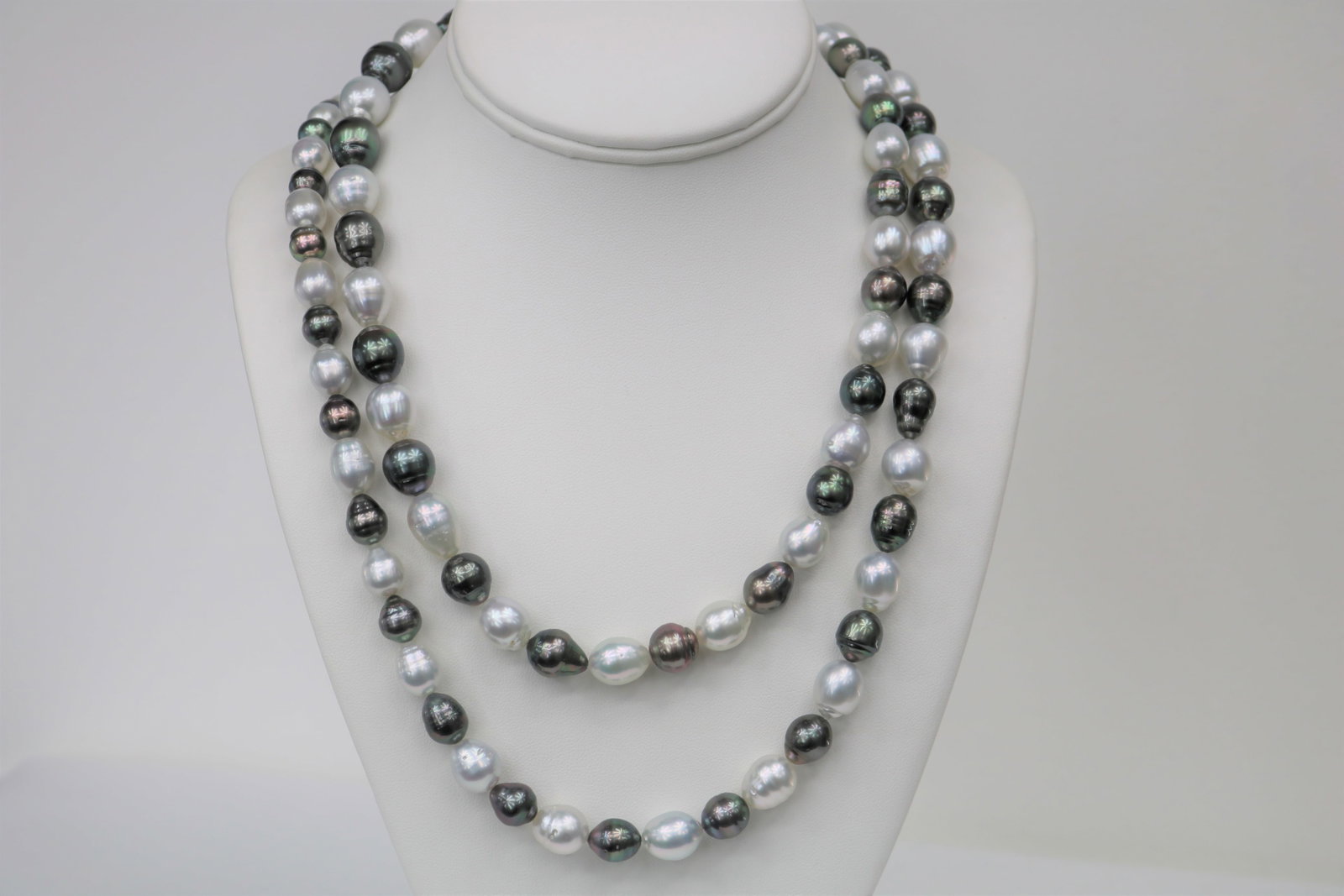 7-11mm Tahitian and SouthSea Multi Color Drop Baroque Long Necklace with 14k Clasp: Title:7-11mm Tahitian and SouthSea Multi Color Drop Baroque Long Necklace with 14k Clasp Description:AAA Luster, South Sea and Tahitian Black and White Circle Baroque Pearls, 92 pearl pieces, 47