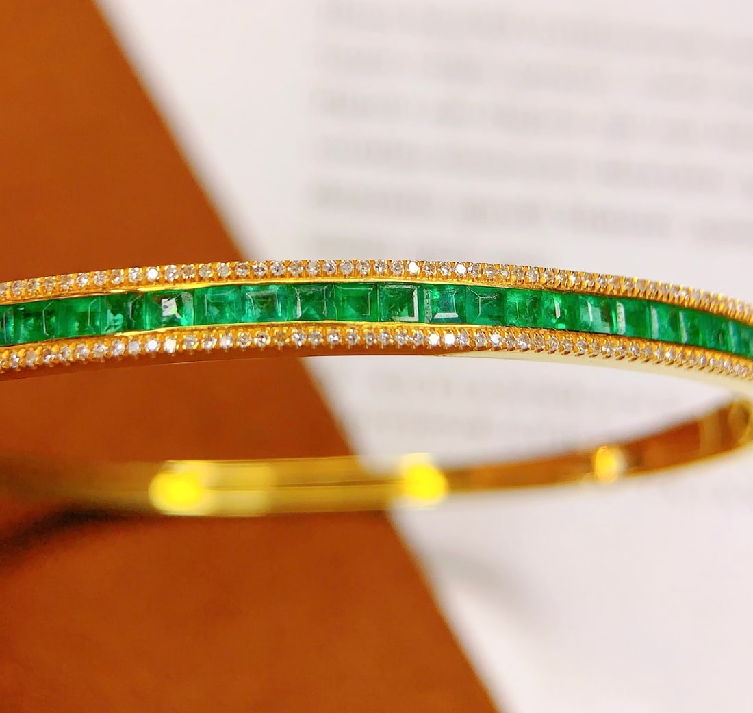 18K Gold Natural Emerald Bracelet - 6