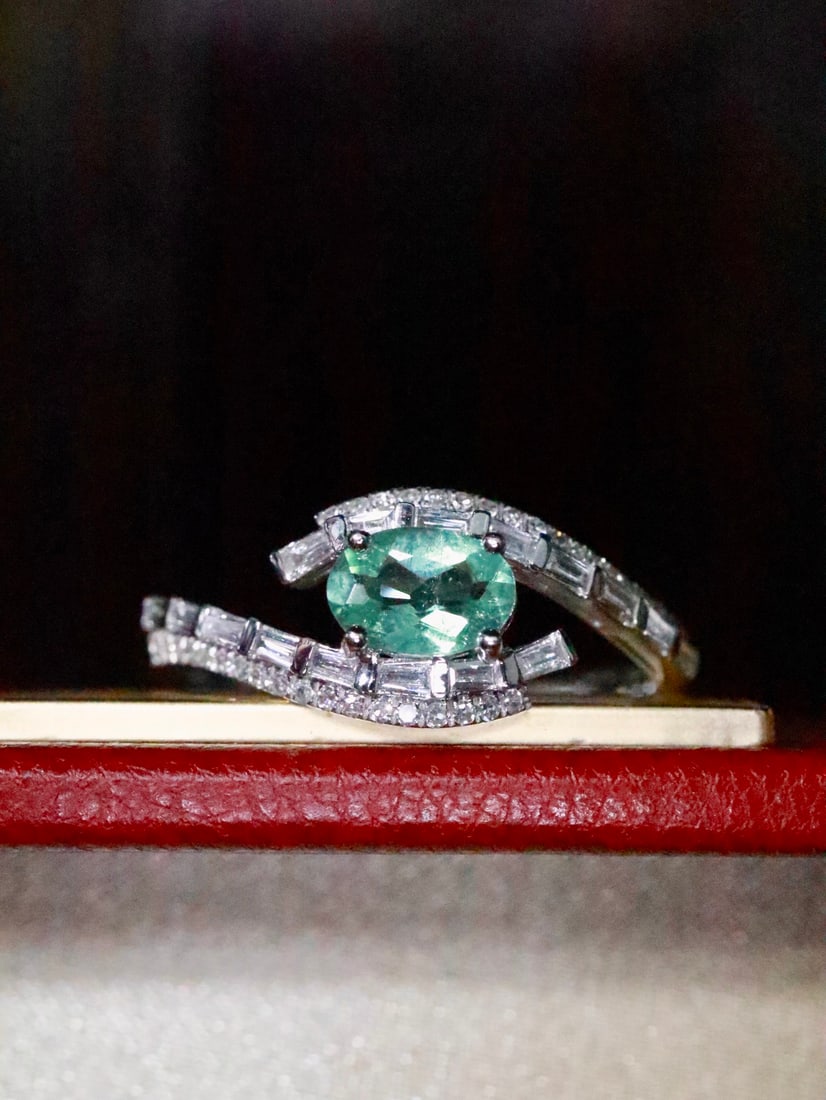 18K Gold Natural Paraiba Ring - 3