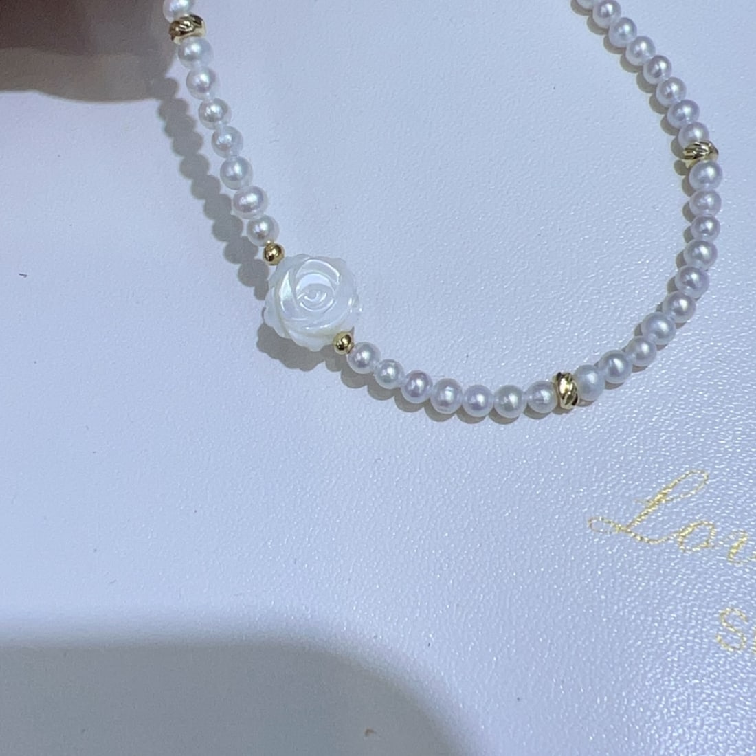 Mother-of-pearl necklace - 5