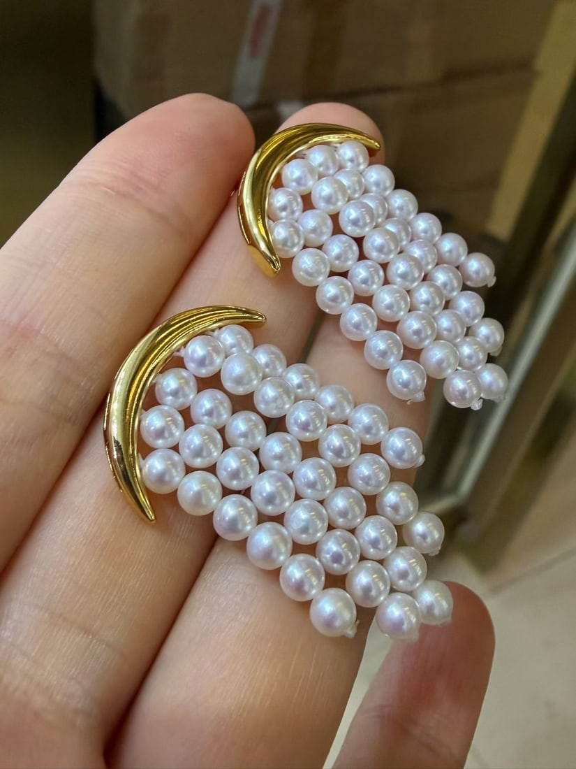 Pearl earrings - 2