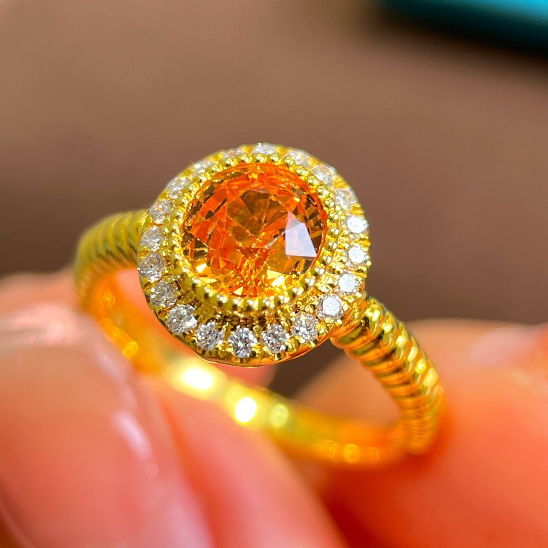 14K GOLD 1.77 CTW NATURAL PARTSCHINITE and DIAMOND RING - 4