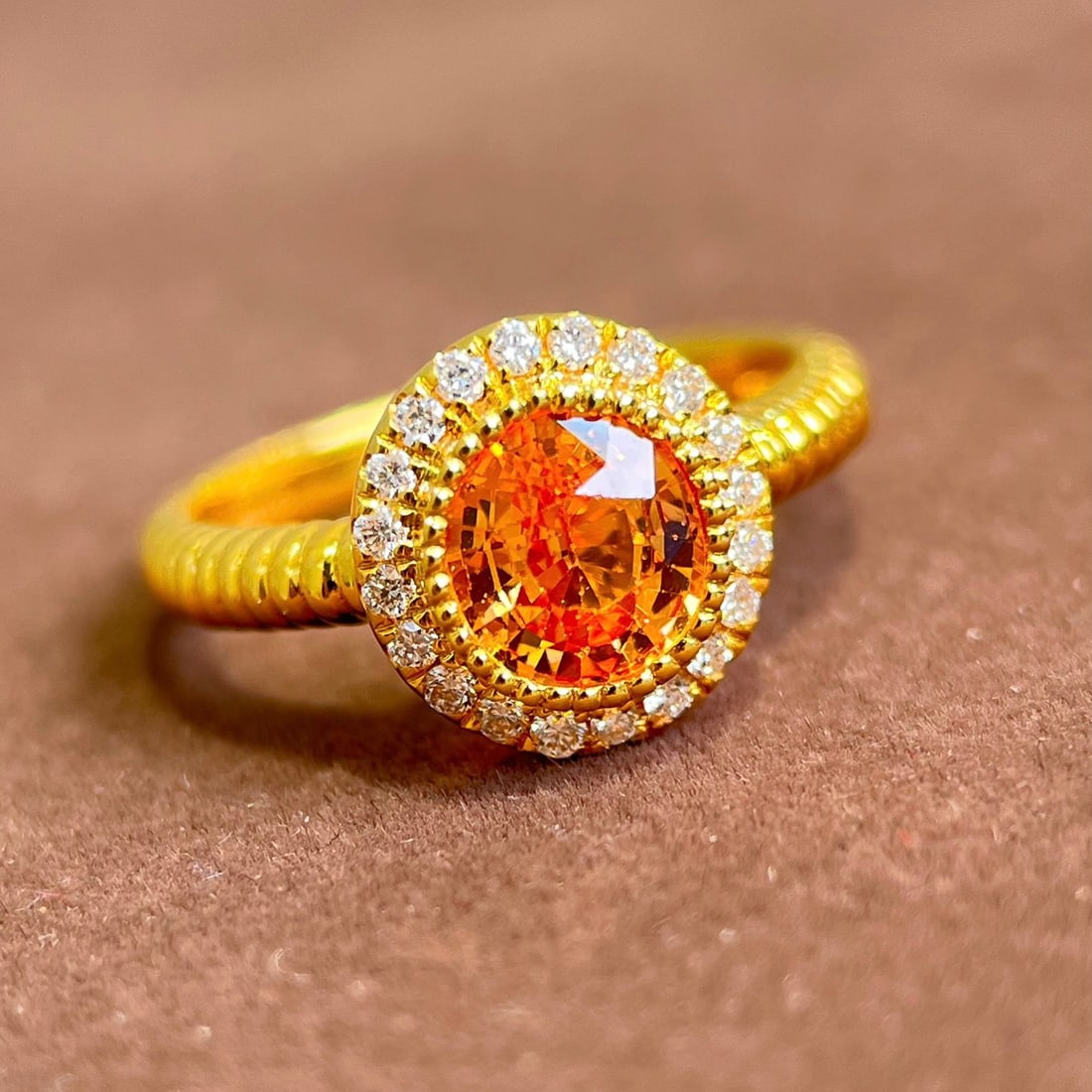14K GOLD 1.77 CTW NATURAL PARTSCHINITE and DIAMOND RING - 7