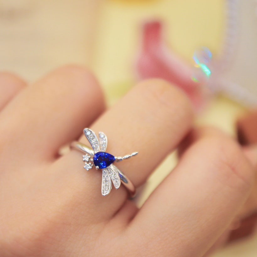 14K GOLD 0.49 CTW VIVID BLUE NATURAL SAPPHIRE and DIAMOND RING - 6