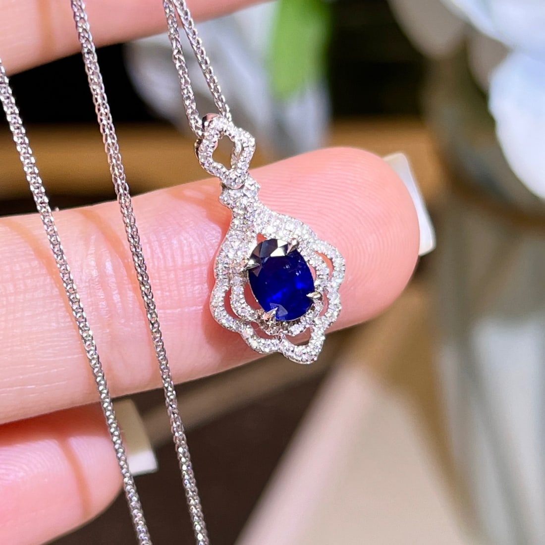 14K GOLD 0.74 CTW NATURAL SAPPHIRE and DIAMOND PENDANT - 5