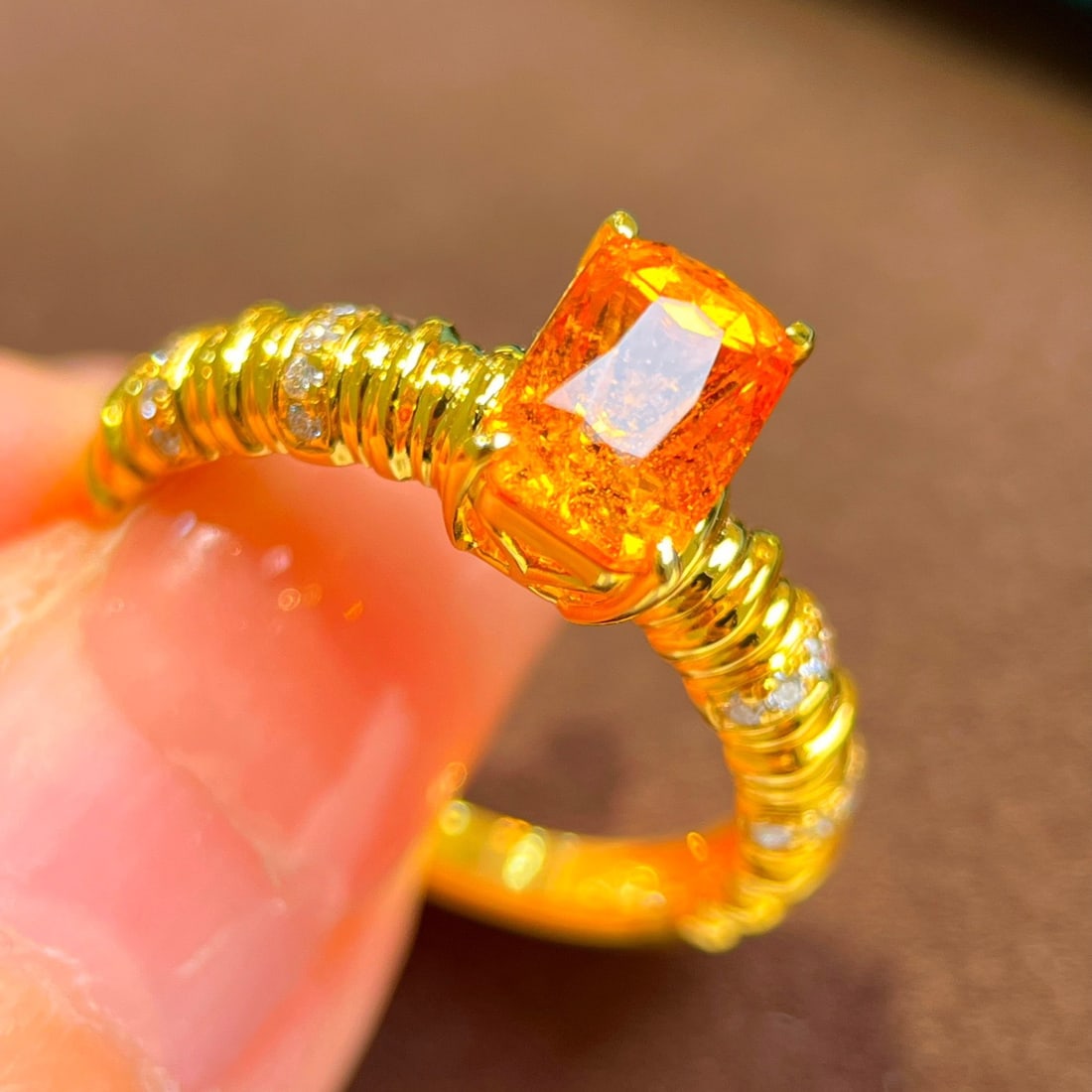 14K GOLD 2.13 CTW NATURAL PARTSCHINITE and DIAMOND RING - 2