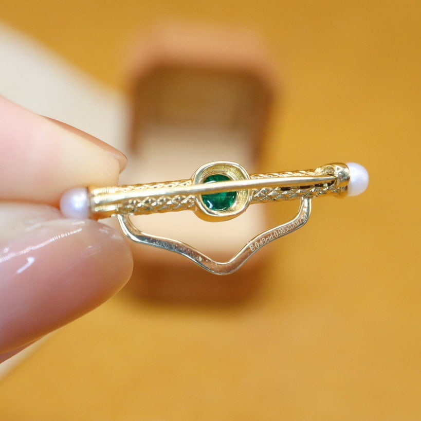 14K GOLD 0.49 CTW VIVID GREEN NATURAL EMERALD and DIAMOND BROOCH/PENDANT - 5