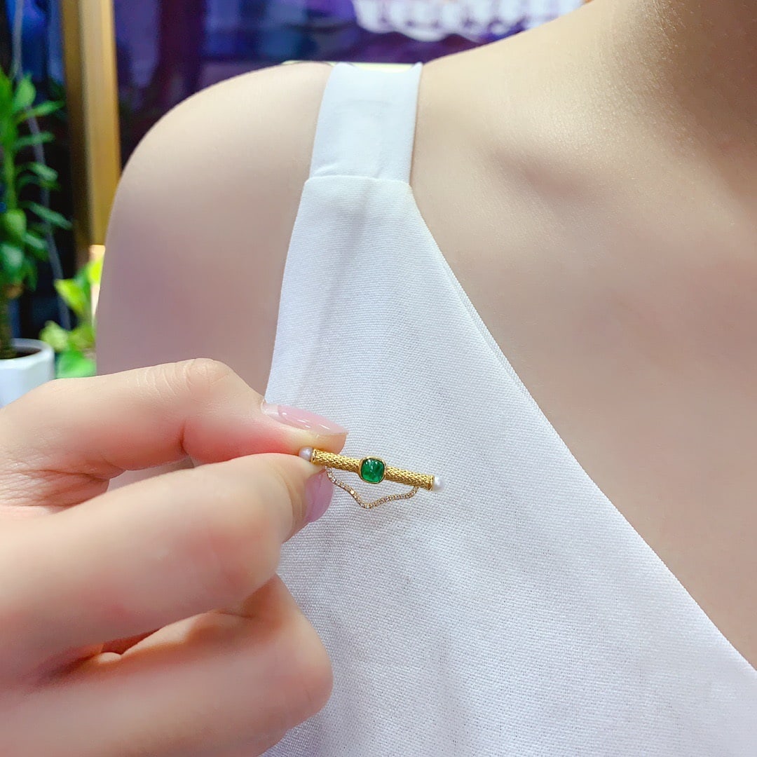 14K GOLD 0.49 CTW VIVID GREEN NATURAL EMERALD and DIAMOND BROOCH/PENDANT - 6