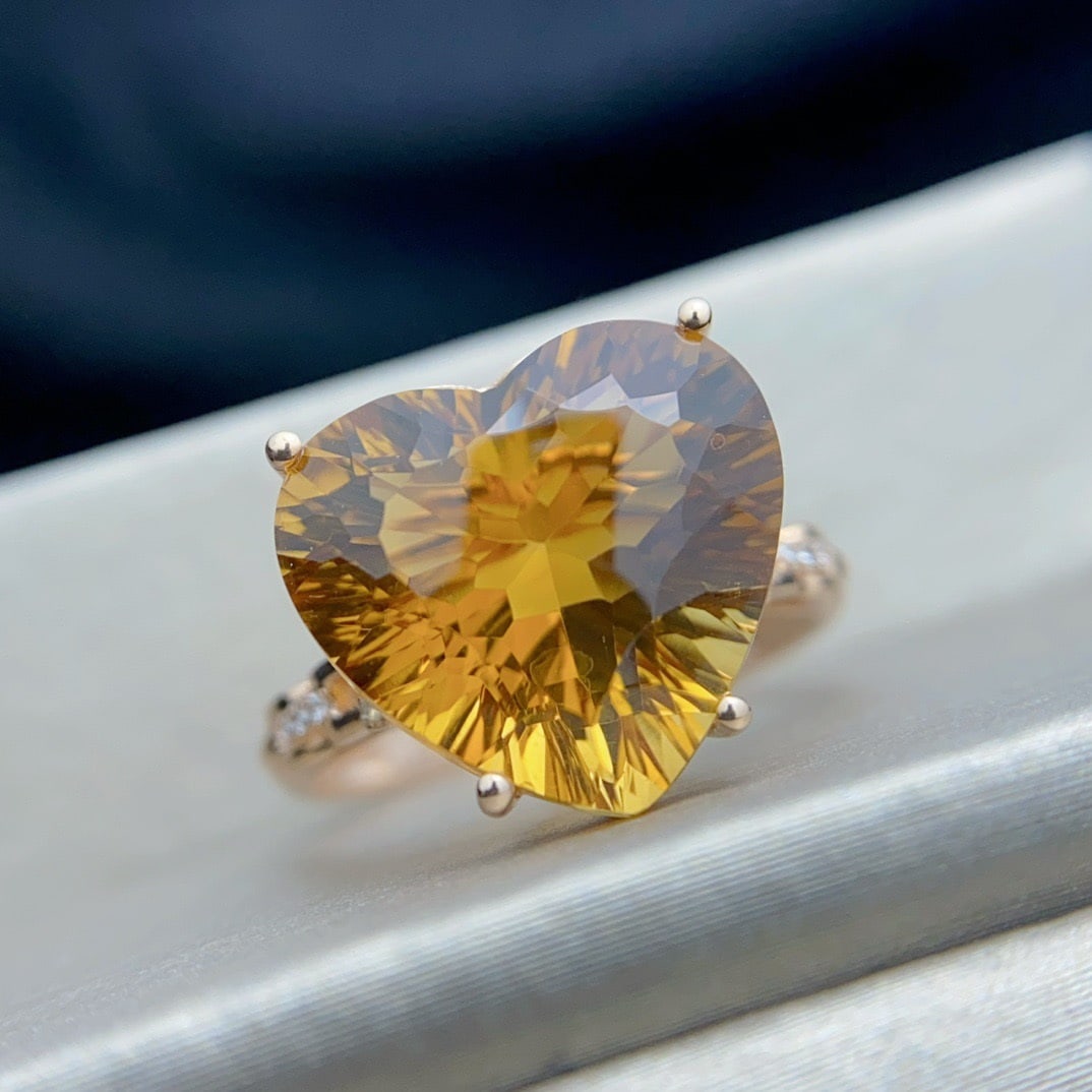 14K GOLD 7.02 CT NATURAL CITRINE and DIAMOND RING - 6
