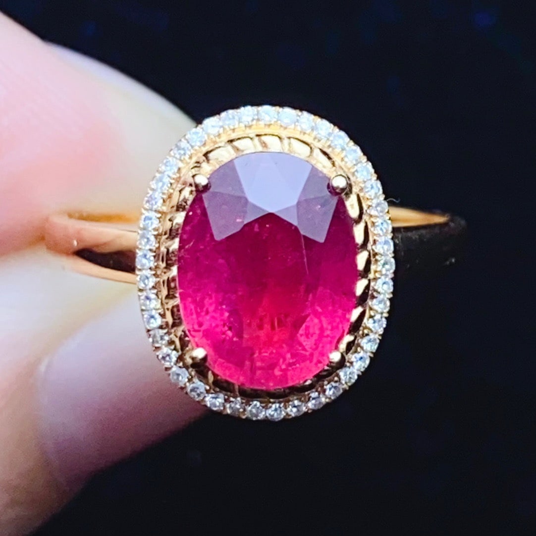 14K GOLD 2.15 CT NATURAL TOURMALINE and DIAMOND RING: Title:14K GOLD 2.15 CT NATURAL TOURMALINE and DIAMOND RING Description:Ref:230678135Gold Content:14K GoldRing Size:7.25USMain Gemstone:TourmalineNumber of stones:1Shape:OvalCarat Weight:2.15ct Color:R