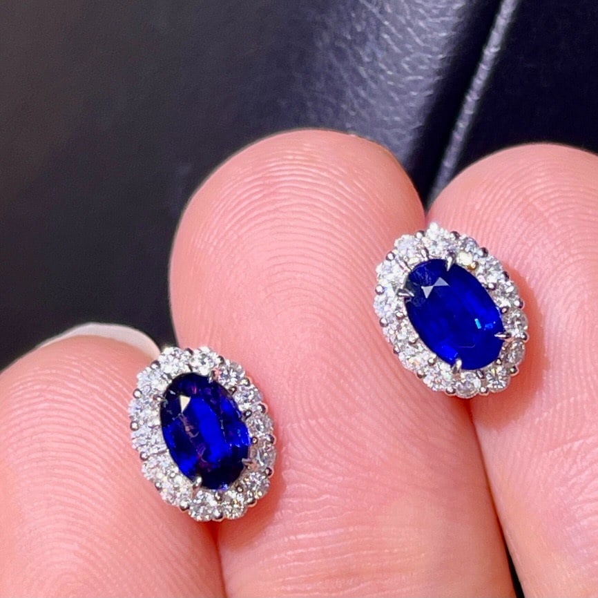 14K GOLD 1.32 CTW NATURAL SAPPHIRE and DIAMOND EARRINGS - 3