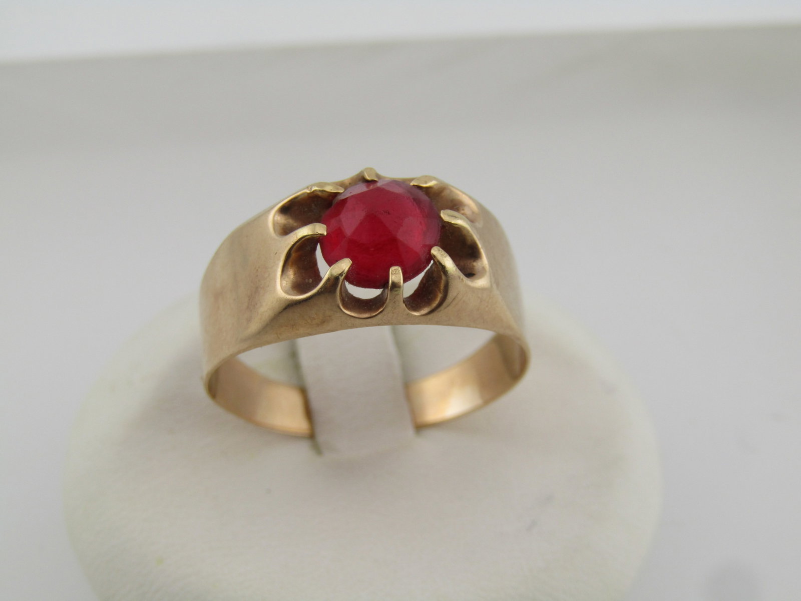 Vintage 10kt Red Stone Men's Ring, Sz. 10, Early 1900's (1 of 6)