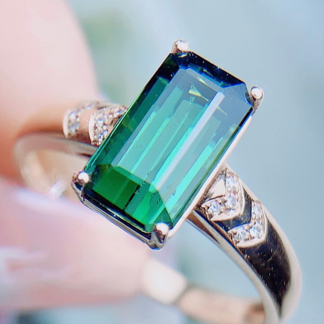 14K GOLD 2.33 CTW NATURAL TOURMALINE and DIAMOND RING - 3