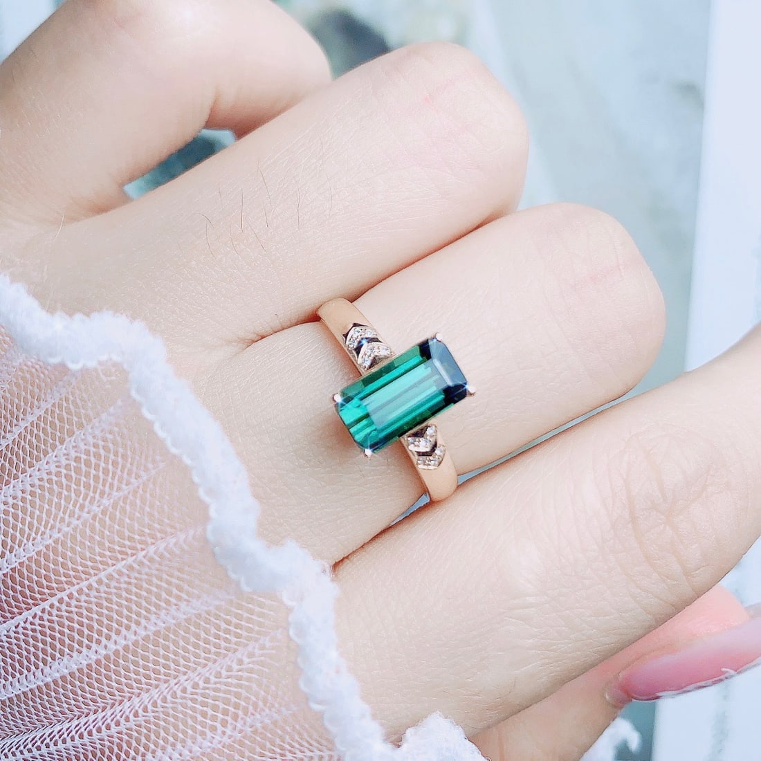 14K GOLD 2.33 CTW NATURAL TOURMALINE and DIAMOND RING - 6