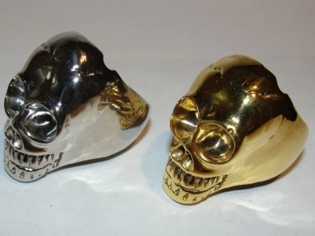 14 kt Gold Plated Skull Ring Alberto Juan (1 of 6)