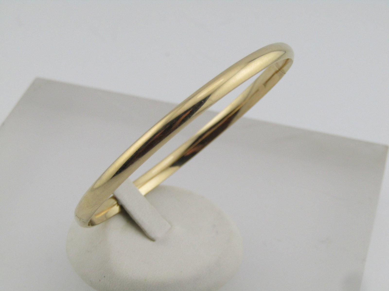 Vintage 14kt Hinged Bangle Bracelet, 6.75, Signed, 1980's (1 of 5)