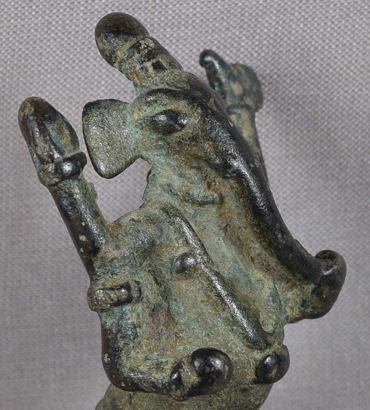 18c Indian bronze GANESHA with rat - 4