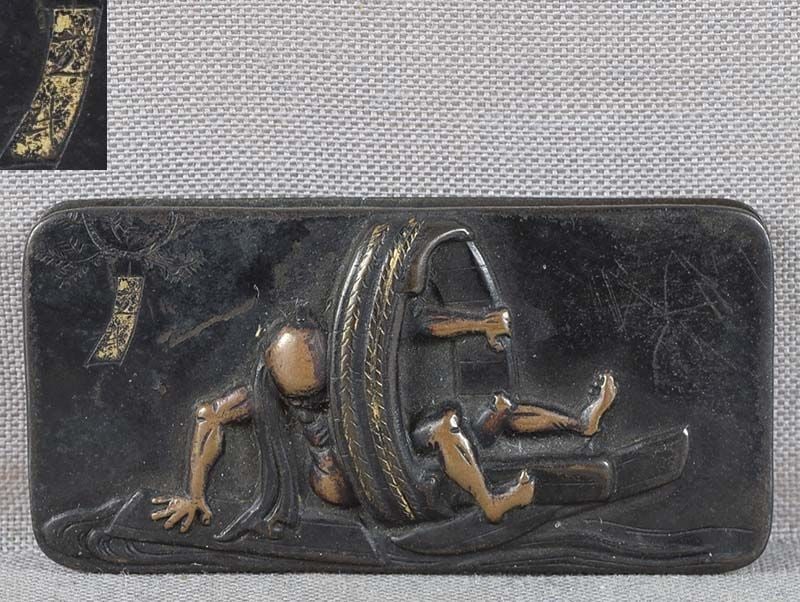19c Japanese MAE-KANAGU pouch clasp BARREL MAKER by RYUMIN: 19th century Japanese bronze mae-kanagu (tobacco pouch clasp fitting) depicting a barrel maker working on a large barrel. Wonderful design with dynamic posture, superb crisp detailing, comes with
