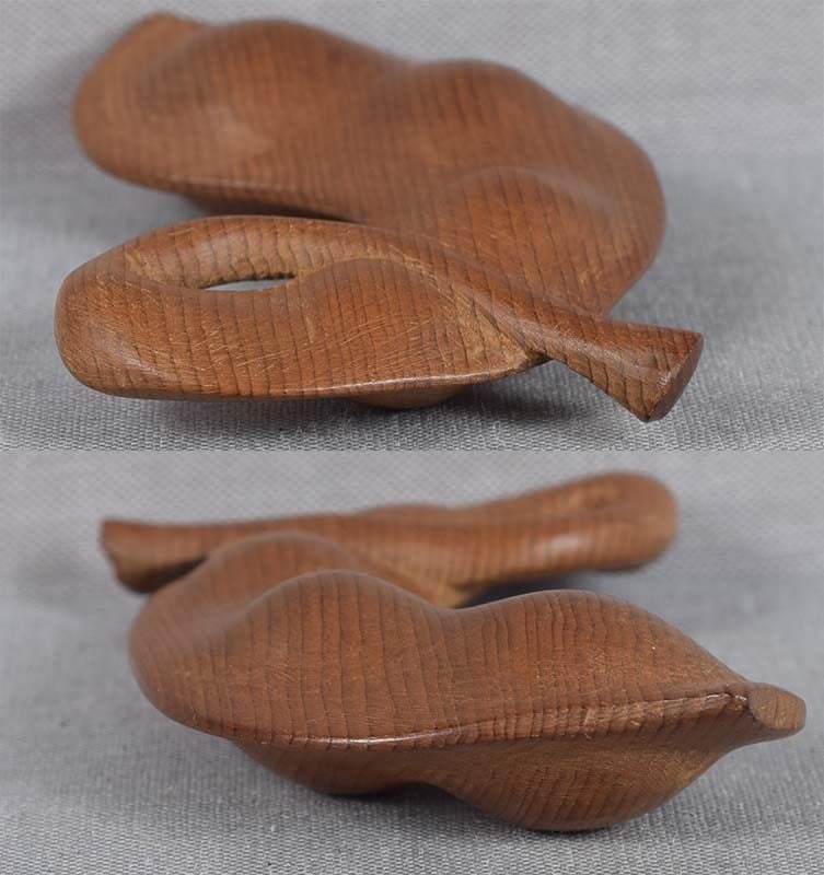 1910s HIDA school netsuke BEAN POD - 3