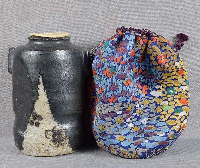 19c tea ceremony BLACK ORIBE tea caddy CHAIRE (1 of 6)