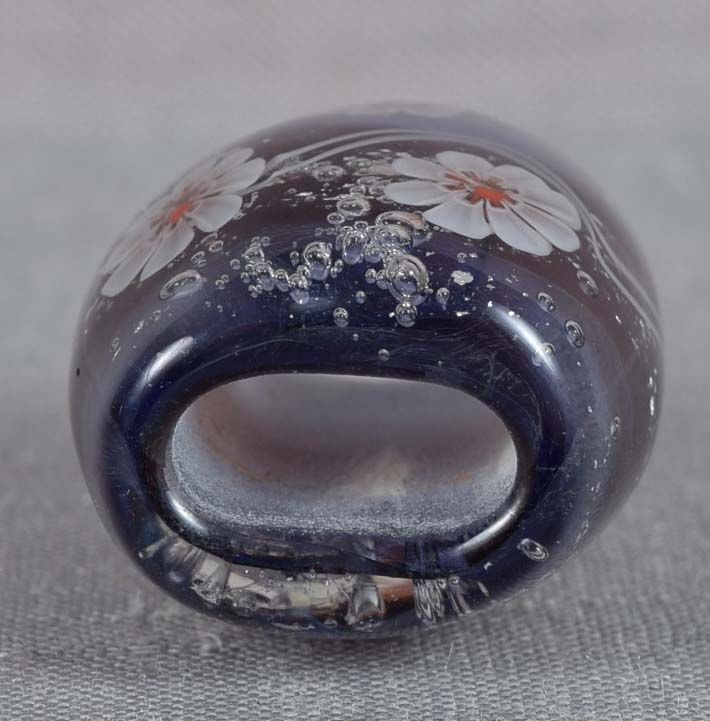 1910s glass OBIDOME netsuke FLOWERS & STREAM - 5