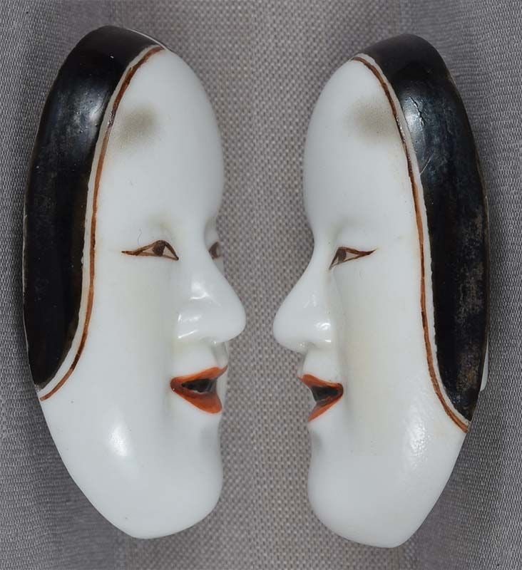 Porcelain netsuke / OBIDOME mask Waka-Onna by KOSUZU - 2