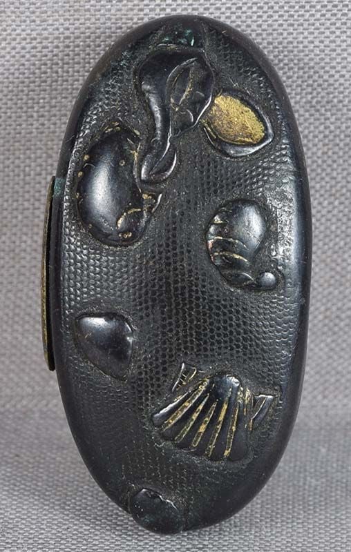 19c Japanese sword KASHIRA different shells: Early 19th century Edo period Japanese sword bronze kashira (metal pommel at the end of the hilt of a sword) with raised decoration of various sea shells, all on finely textured ground called nanako,