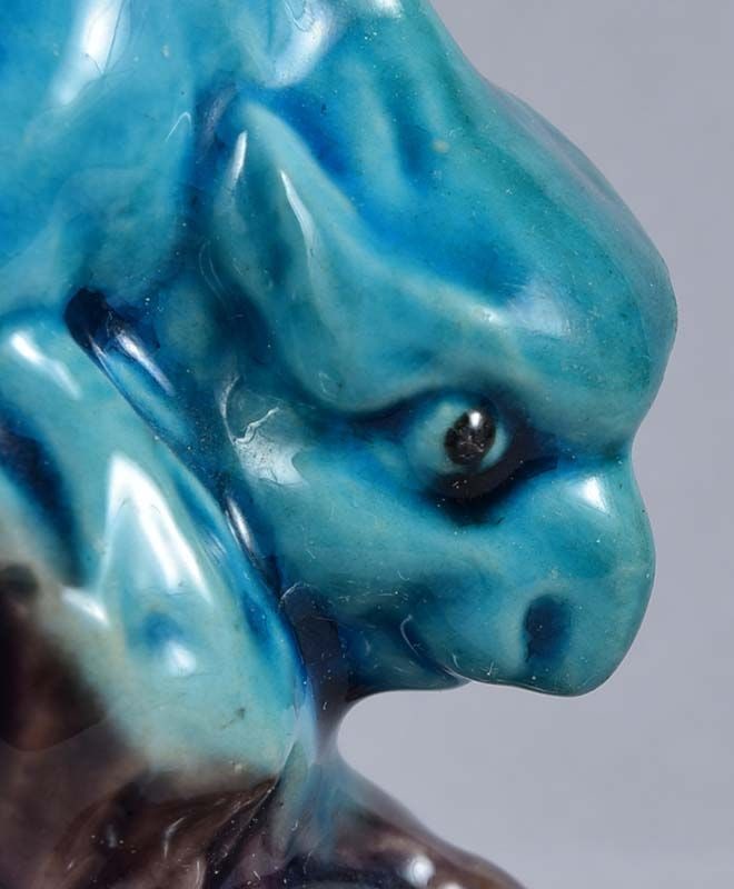 19c Chinese porcelain sculpture MYTHICAL BEAST - 2