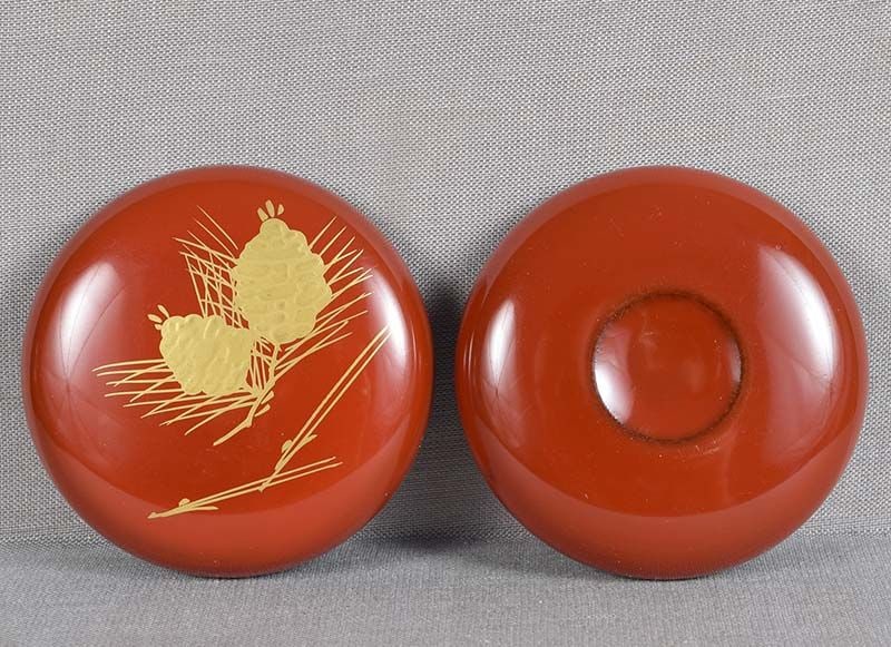Taisho period Japanese lacquer tea ceremony KOGO pine cones - 3