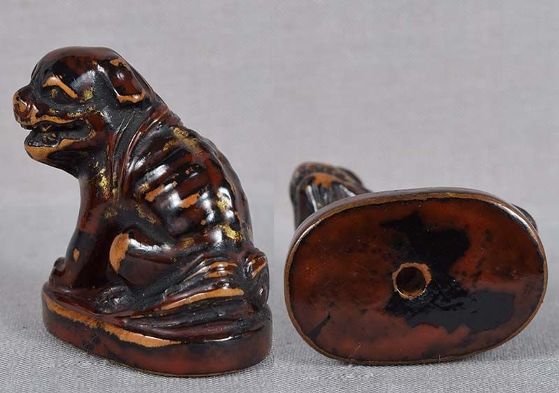 Early 19c Negoro lacquer netsuke SHISHI - 5