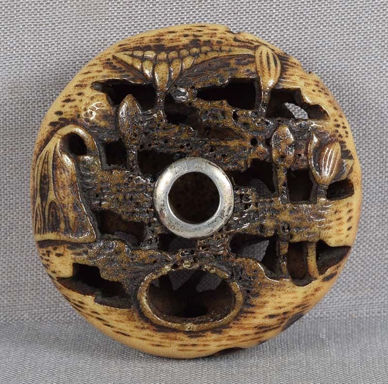 19c staghorn Asakusa netsuke DRAGON among LOTUS - 2