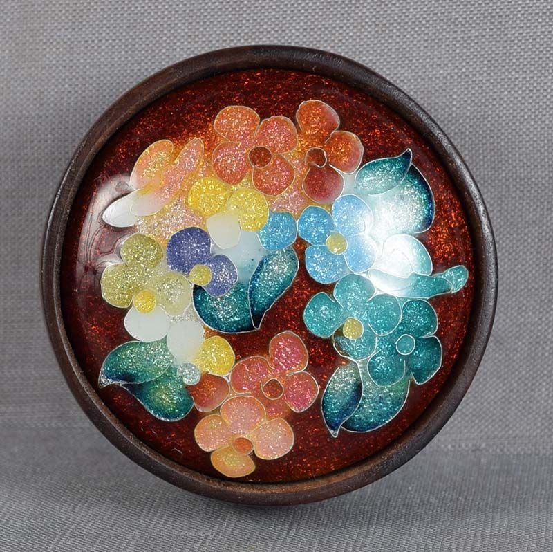 Taisho CLOISONNE NETSUKE FLOWERS (1 of 5)