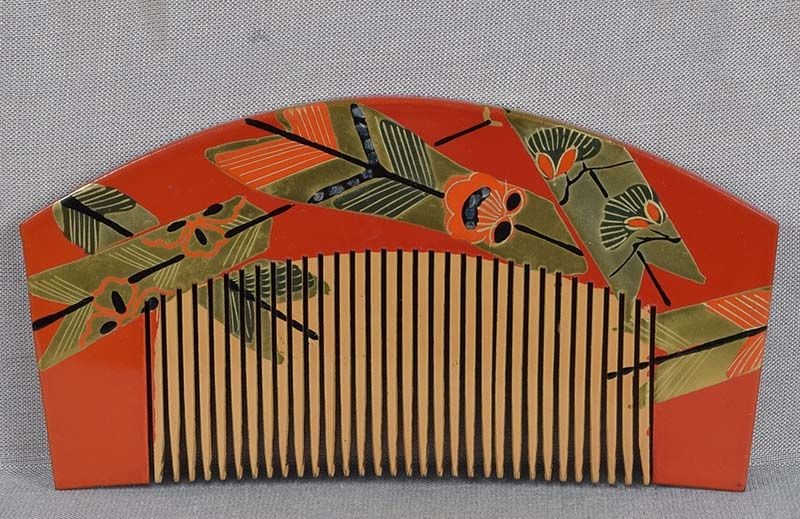 19c Japanese lacquer buffalo horn KUSHI hair COMB arrows (1 of 6)