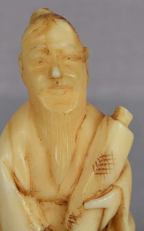 19c marine netsuke SCHOLAR with scroll - 5