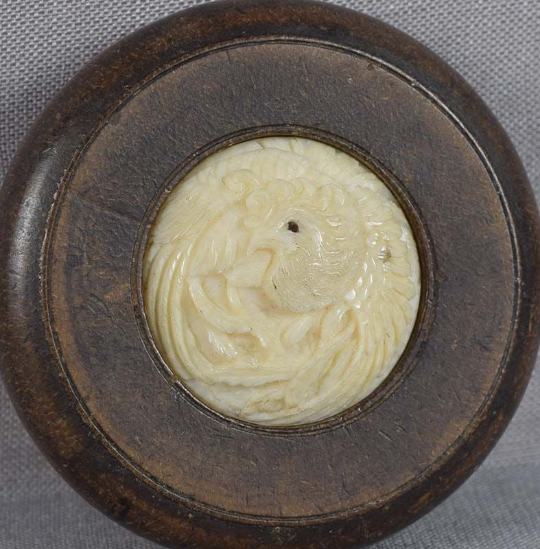 19c netsuke PHOENIX in flight - 6