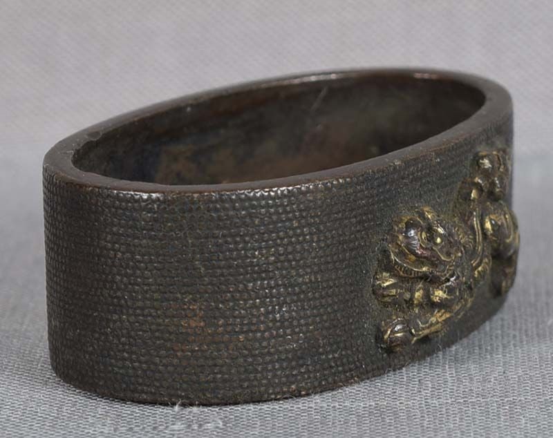 19c Japanese sword FUCHI playful shishi - 5