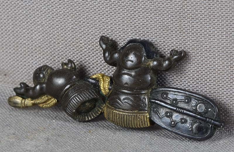 19c Japanese MAE-KANAGU pouch clasp SUMO WRESTLER DOLLS - 3