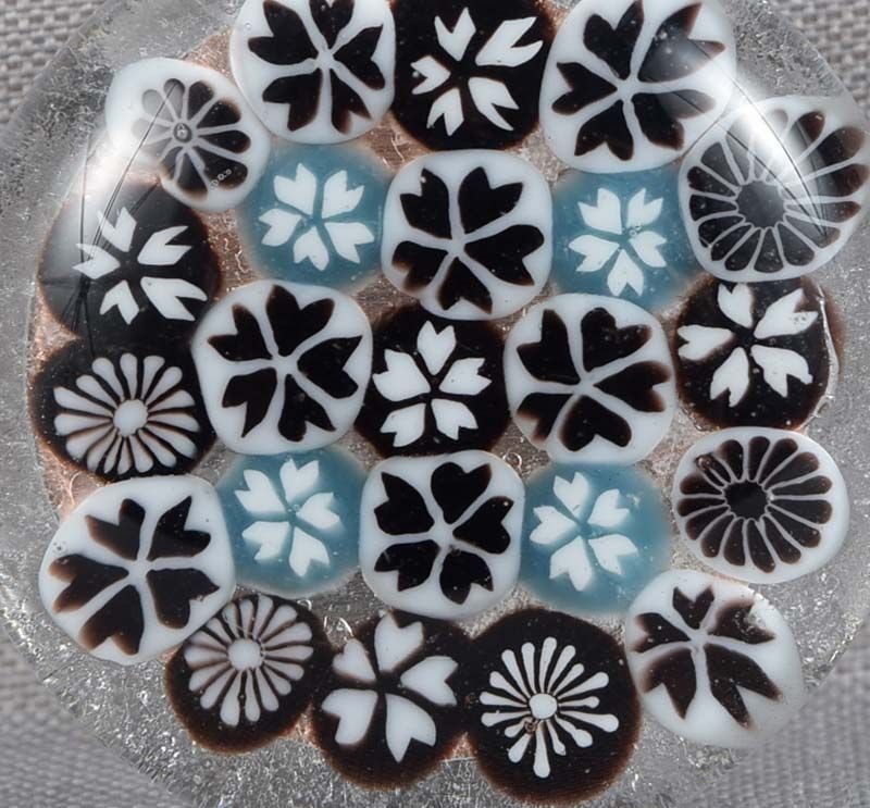Japanese glass OBIDOME netsuke VARIOUS FLOWERS - 4