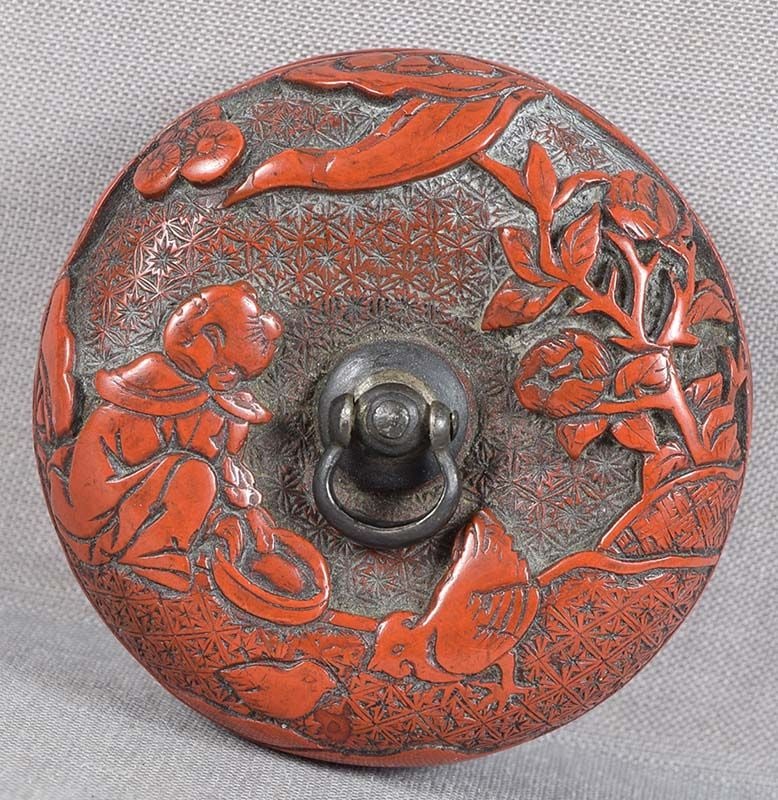 19c Japanese lacquer netsuke SCHOLARS, COCK FIGHT boy chicks - 2
