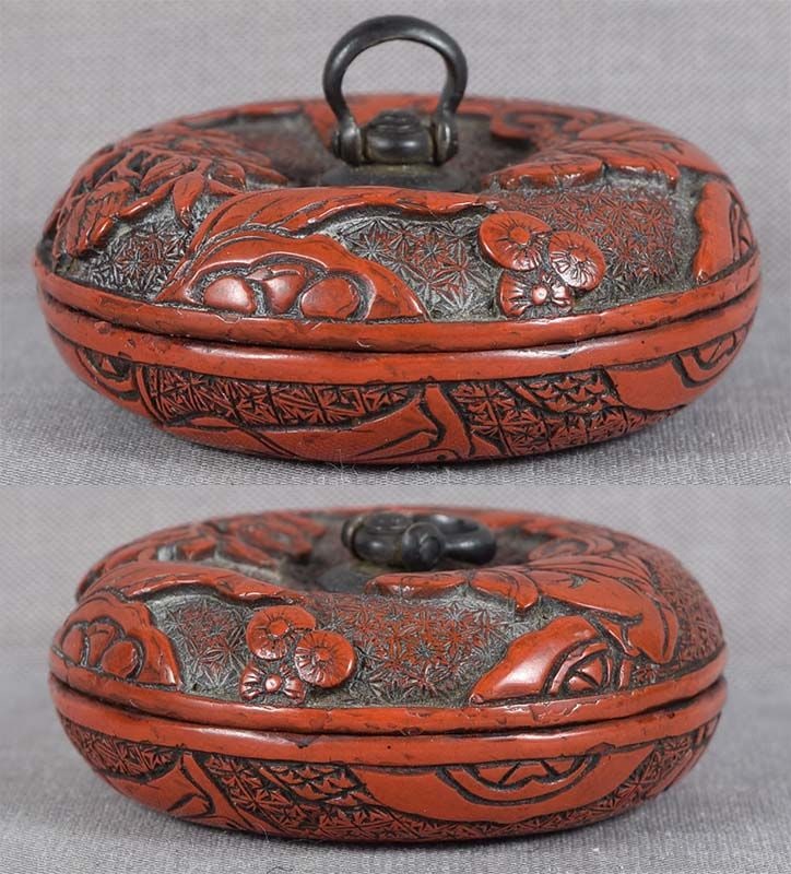 19c Japanese lacquer netsuke SCHOLARS, COCK FIGHT boy chicks - 3