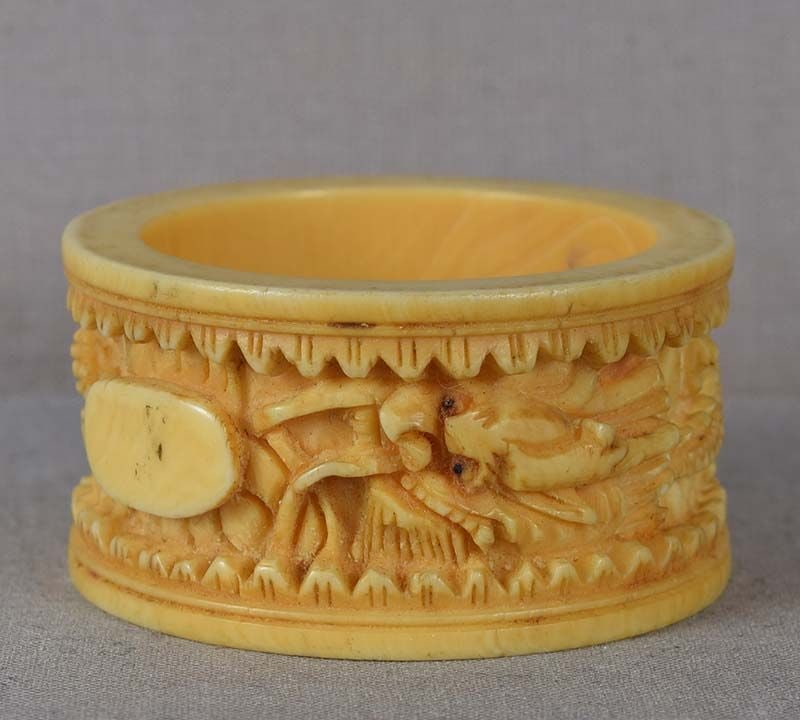 19c Chinese export NAPKIN RING dragon among clouds (1 of 6)
