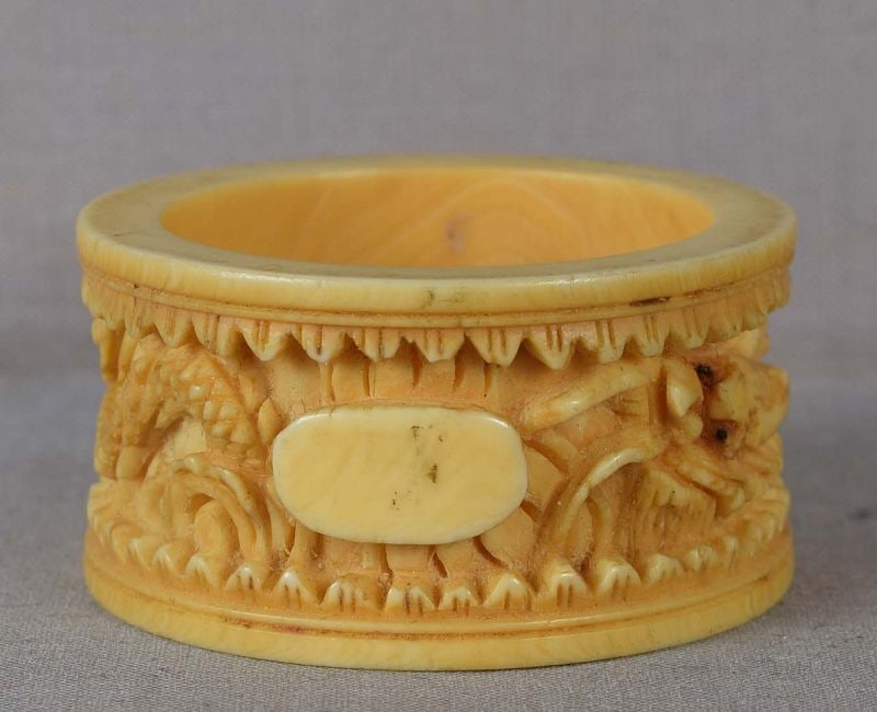 19c Chinese export NAPKIN RING dragon among clouds - 5