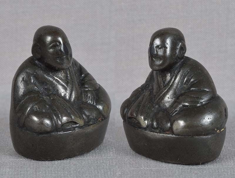 19c bronze netsuke MONK by ROKUSHIN - 2