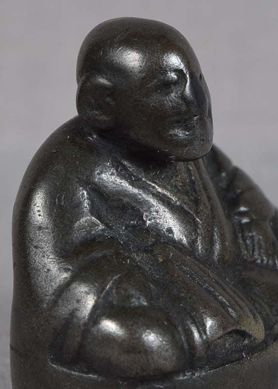 19c bronze netsuke MONK by ROKUSHIN - 5