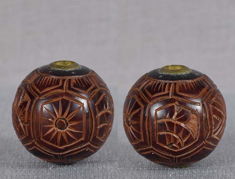 19c lacquer OJIME netsuke slide WAVE PATTERNS - 2