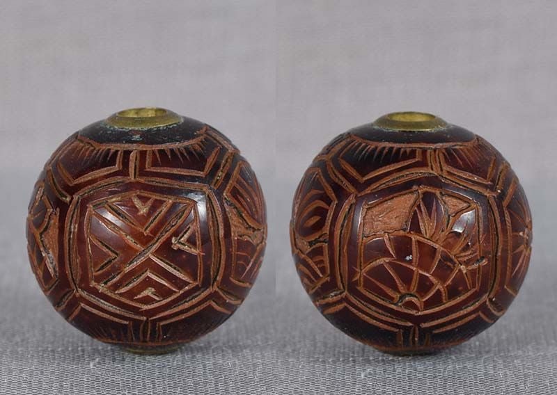 19c lacquer OJIME netsuke slide WAVE PATTERNS - 3